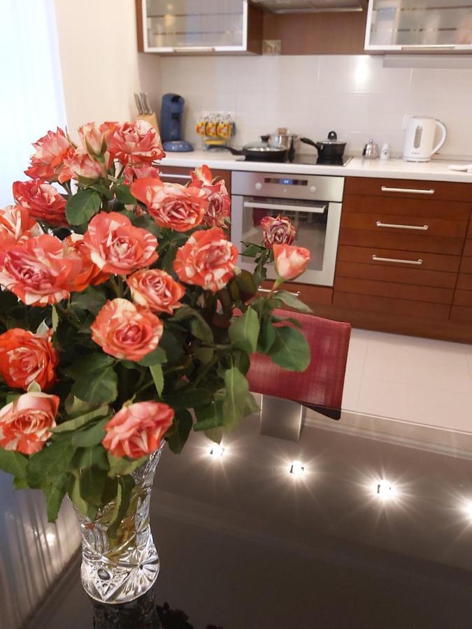 Lux Apartment, Liko Grad Kijów Zewnętrze zdjęcie