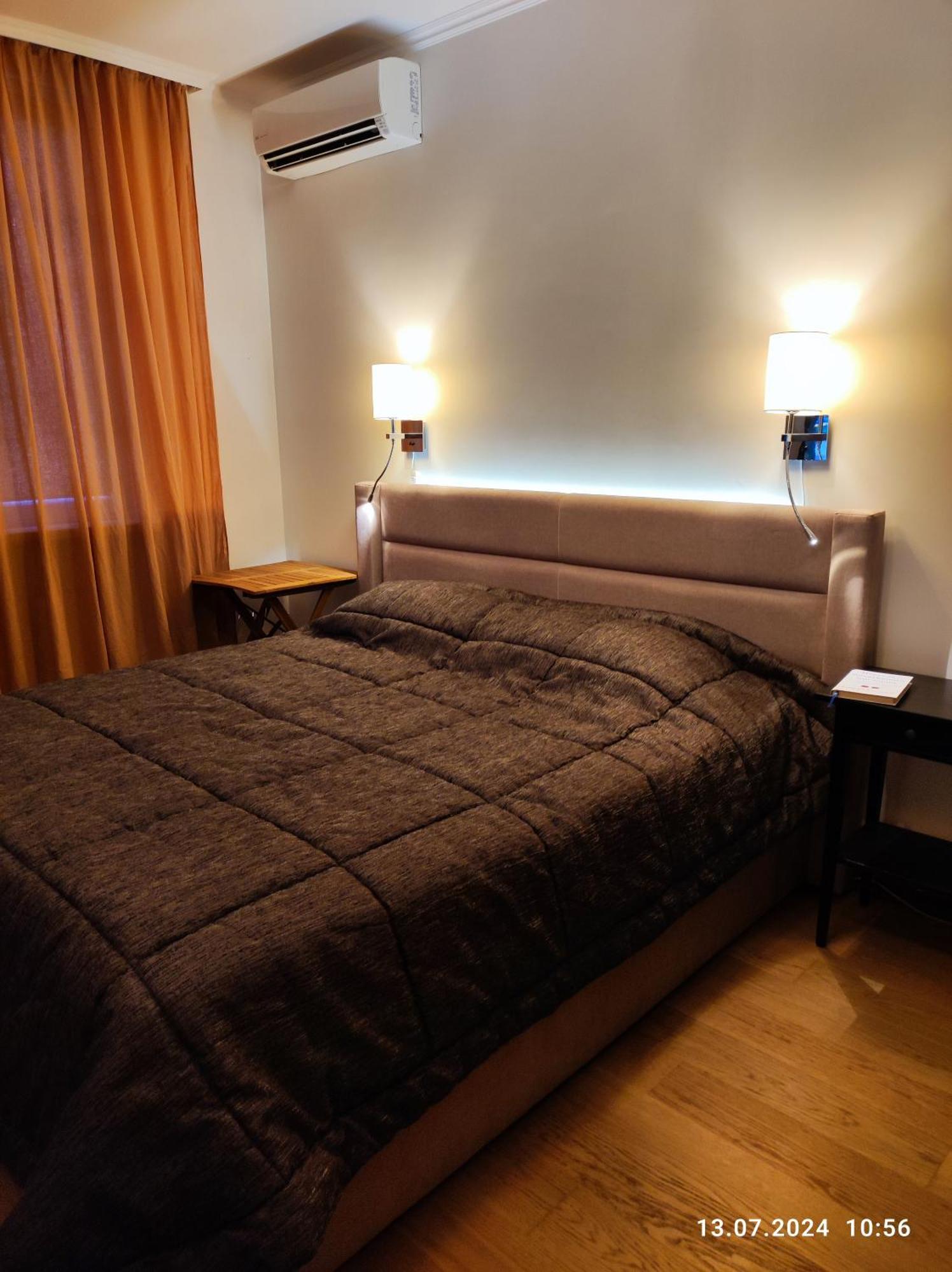Lux Apartment, Liko Grad Kijów Zewnętrze zdjęcie